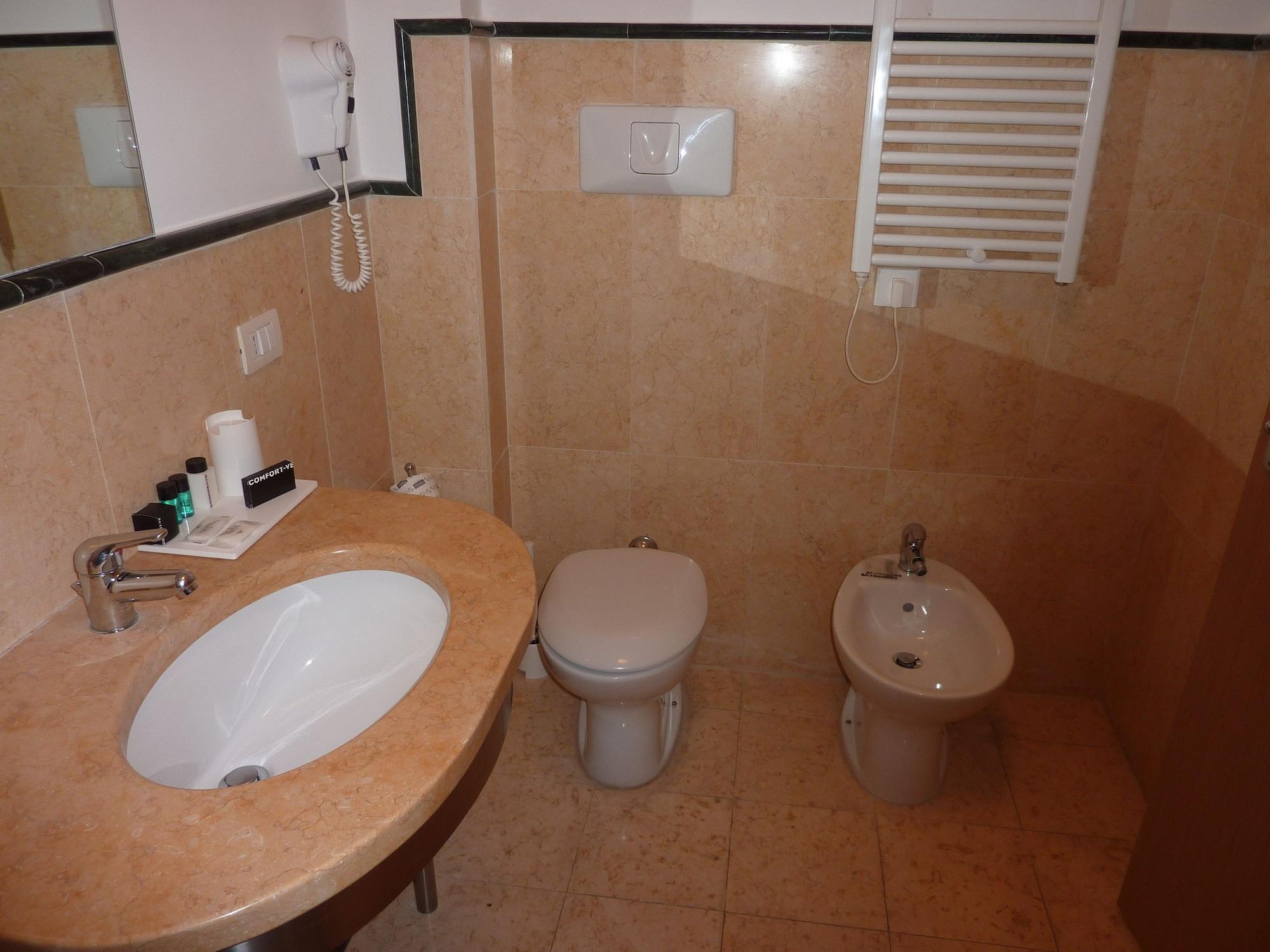 Hotel Ca' Del Moro 3*